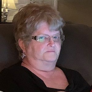 Meet your Posher, Kay